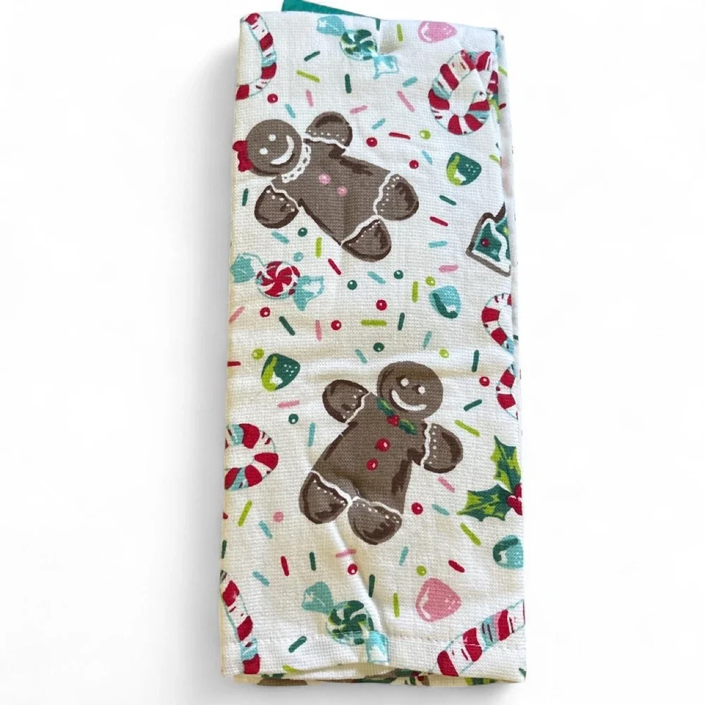 The Pioneer Woman Gingerbread Cookies Kitchen Towels. Two towels. Brand new